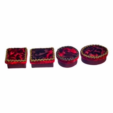 JΚ Home Décor - Κουτί Μπορντώ 8x8x4cm S/4